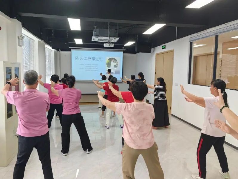 小榄宝丰太极拳.jpg